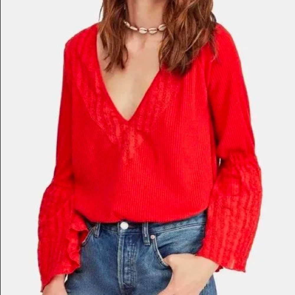 Free People | Eyelet Bell-Sleeved Too | Size XS